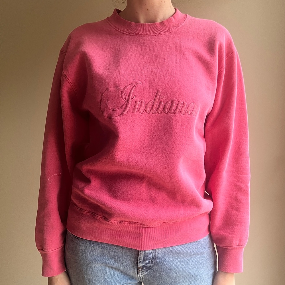 Vintage Cotton Pullover Pink Sweatshirt w/ “Indiana” embroidery - Women's Small